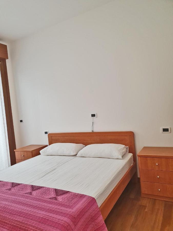 Apartamento Casa Comisso Caorle Exterior foto